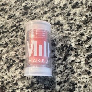 Milk Makeup Brightening Serum Pink